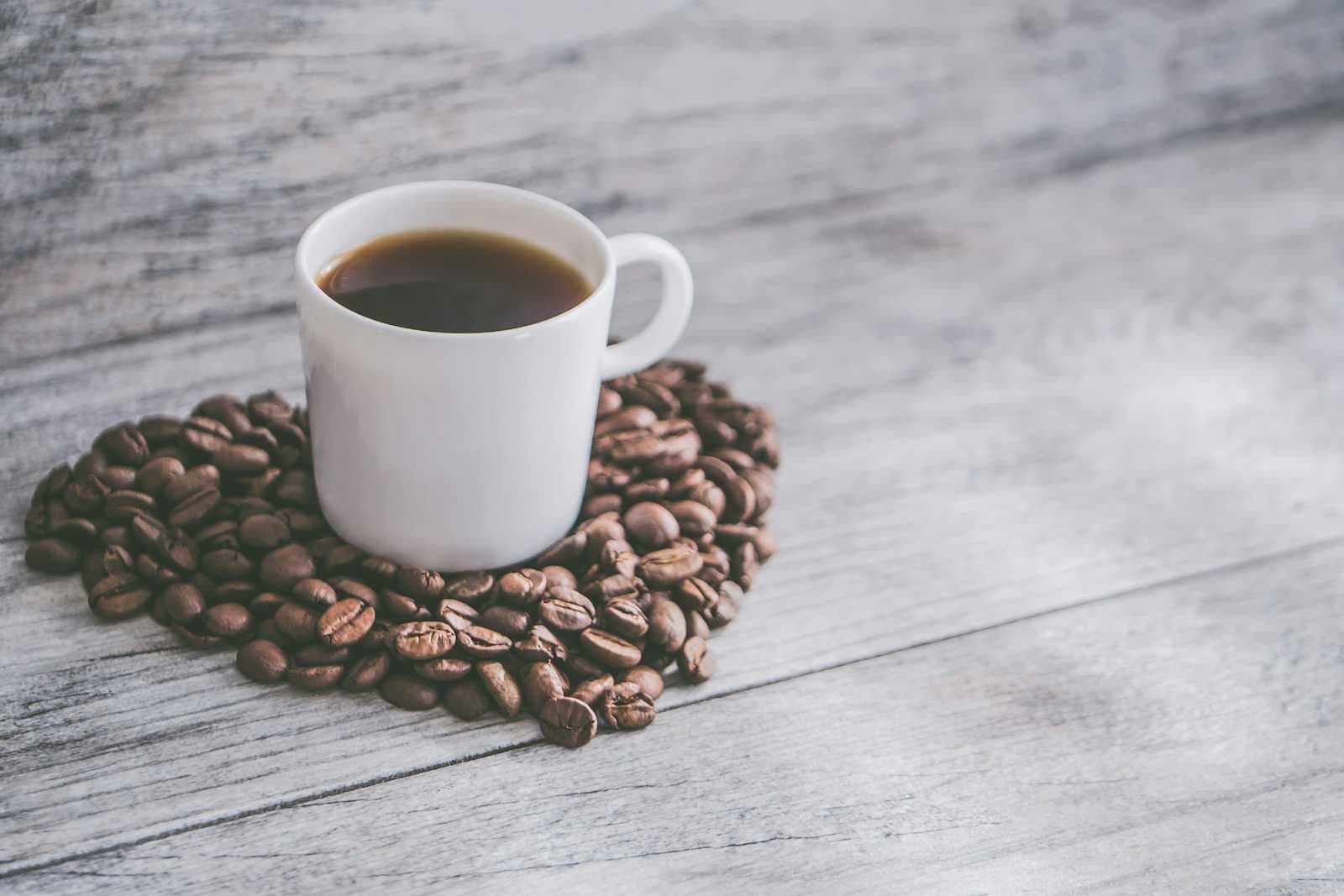 Understanding equals() and hashCode() Methods in Java and Their Role in Collections